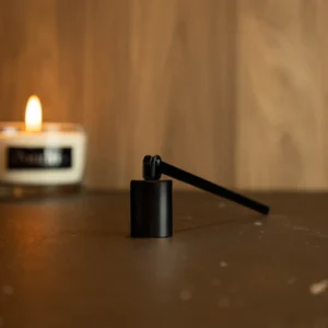 Poudrée - Eteignoir à bougies